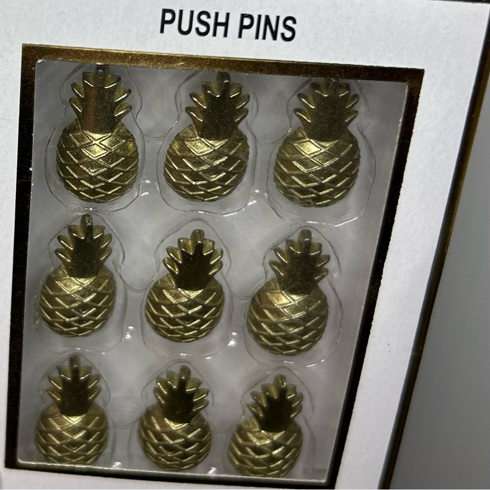 Gold Pineapple Push Pins